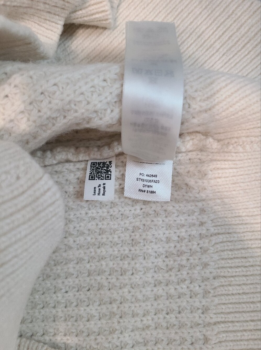 Patagonia Dyno White Recycled Wool-Blend 1/4-Zip Sweater Size M - Picture 6 of 6